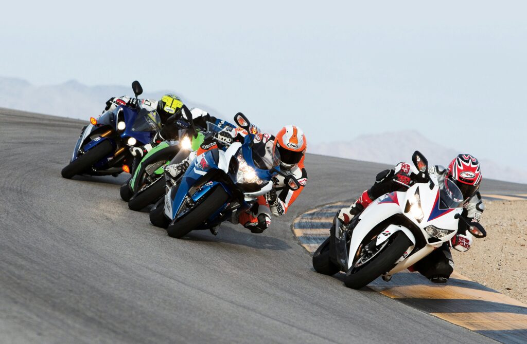kawasaki superbike racing.jpg